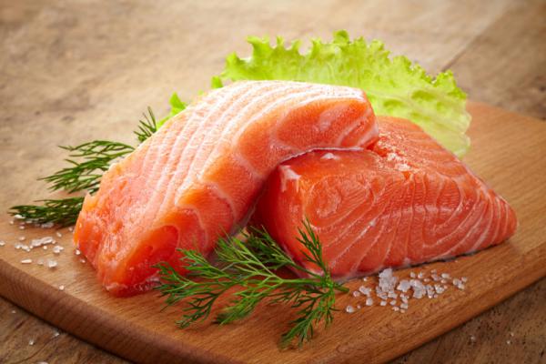 لیست قیمت روز ماهی سالمون